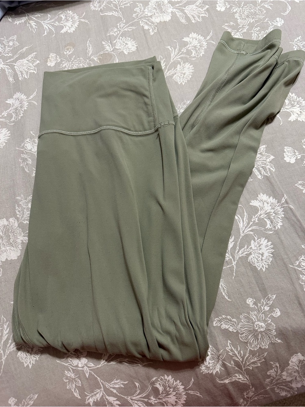 Lululemon High-Waist Olive Green Women's Leggings